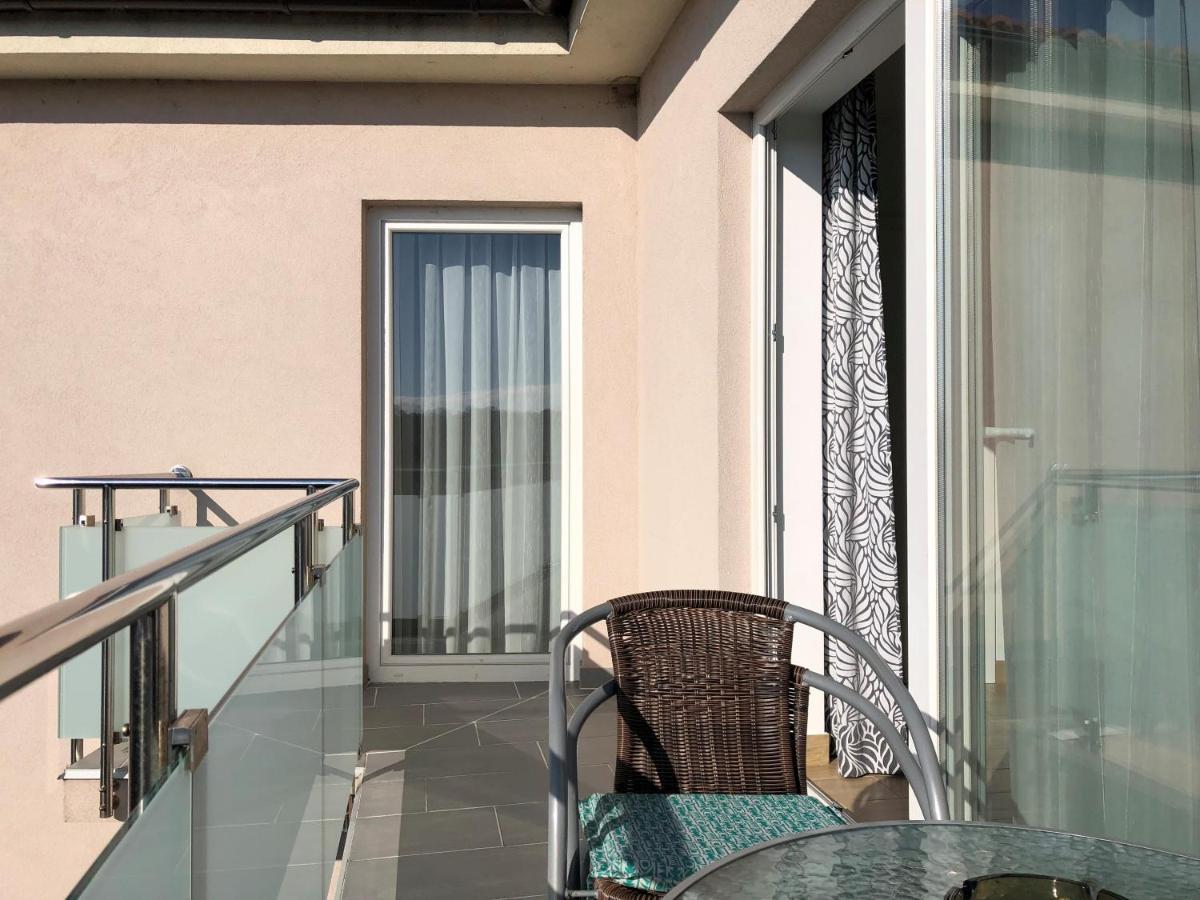 Apartmani I Sobe Ivancic1 Novi Vinodolski Extérieur photo