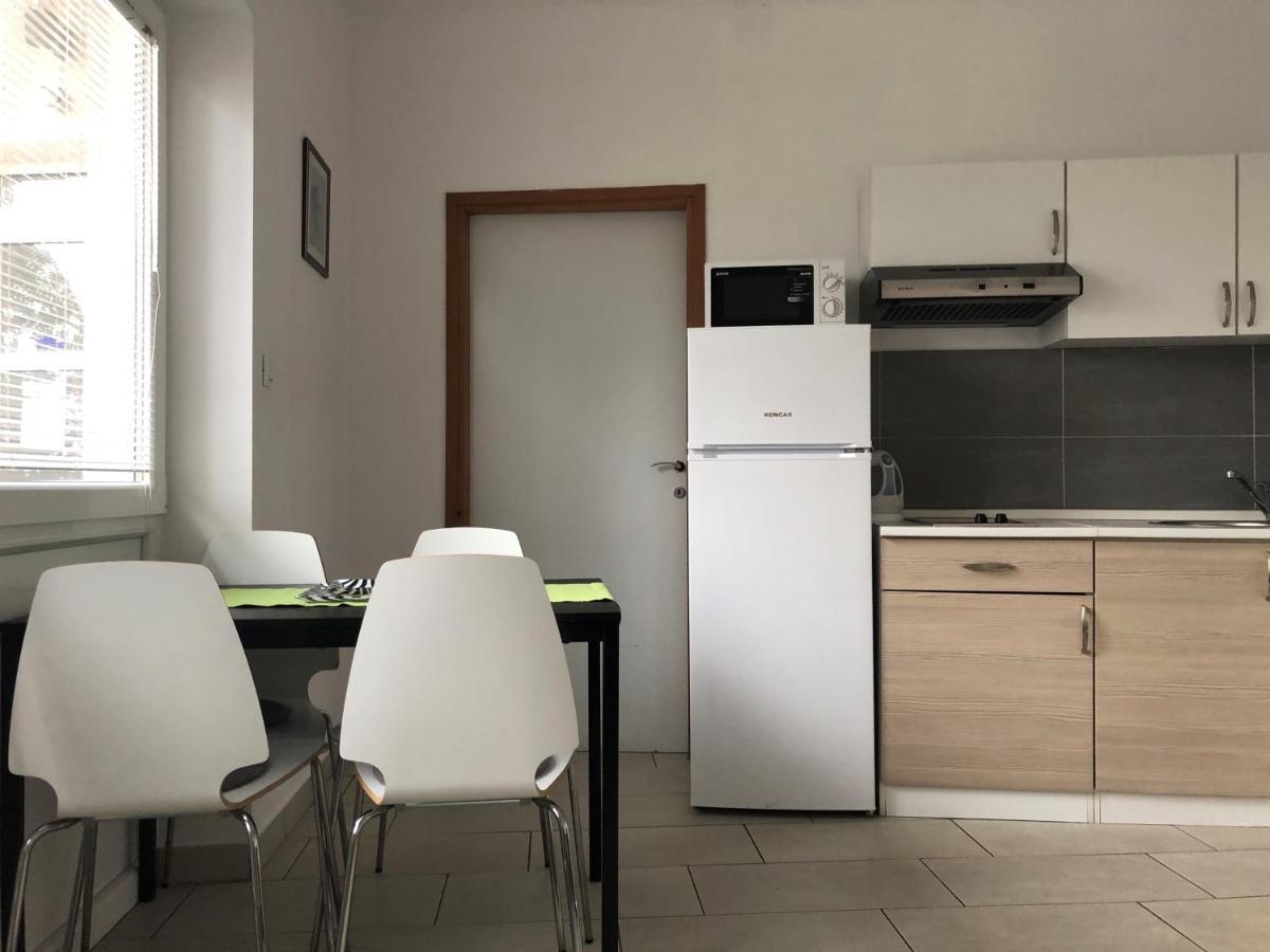Apartmani I Sobe Ivancic1 Novi Vinodolski Extérieur photo