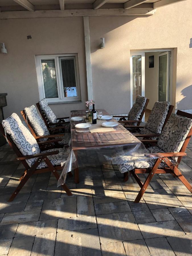 Apartmani I Sobe Ivancic1 Novi Vinodolski Extérieur photo
