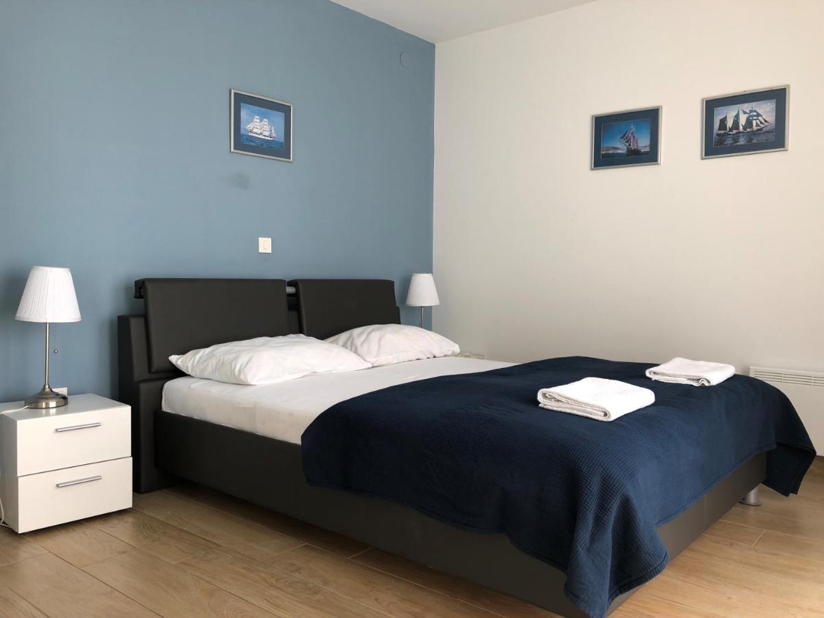 Apartmani I Sobe Ivancic1 Novi Vinodolski Extérieur photo
