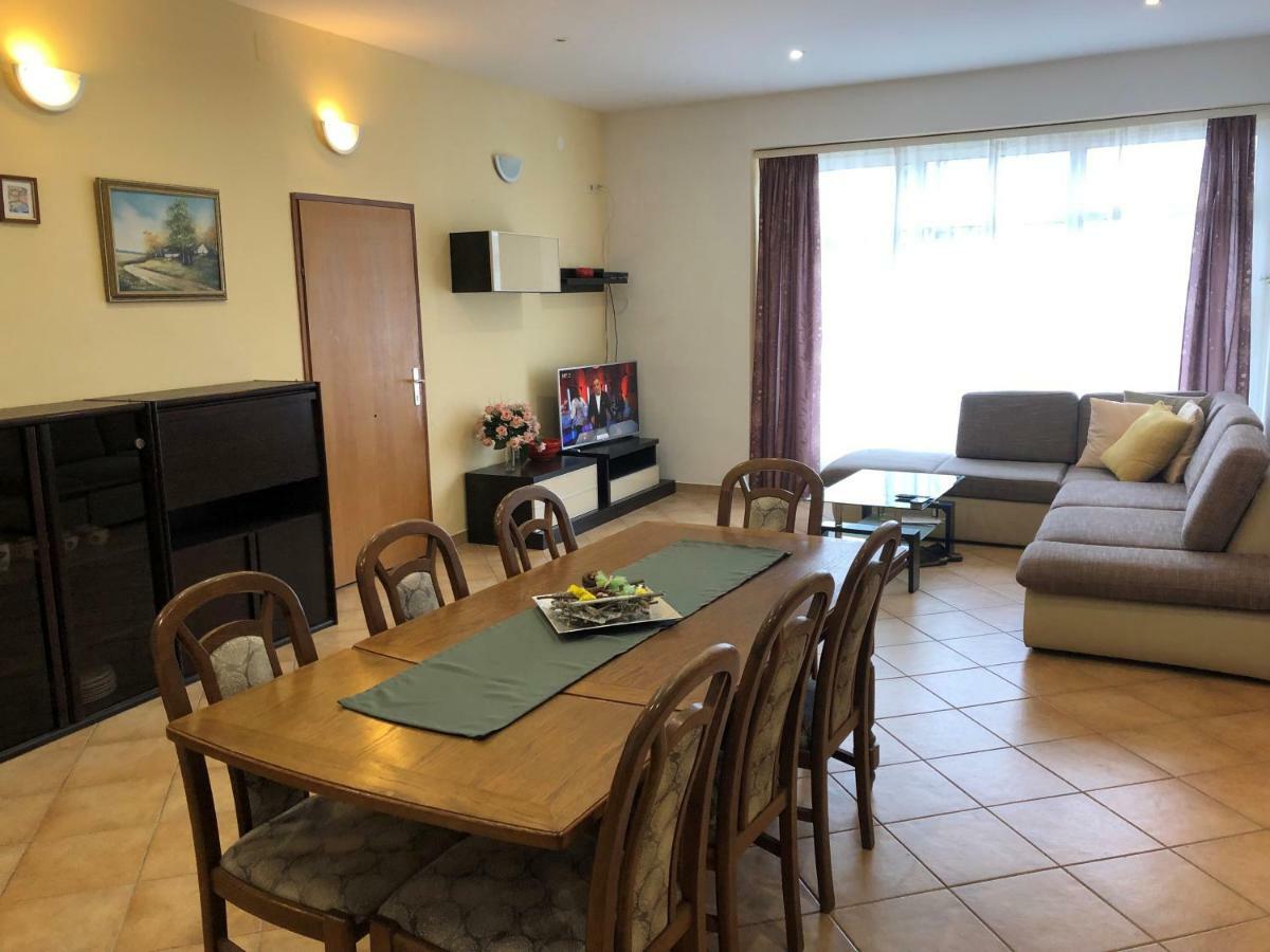 Apartmani I Sobe Ivancic1 Novi Vinodolski Extérieur photo