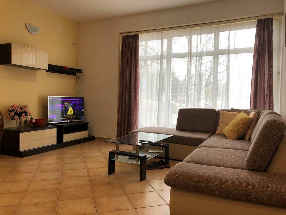 Apartmani I Sobe Ivancic1 Novi Vinodolski Extérieur photo